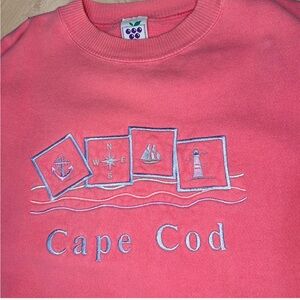 90’s Vintage Cape Cod Embroidered Sweatshirt - Pink